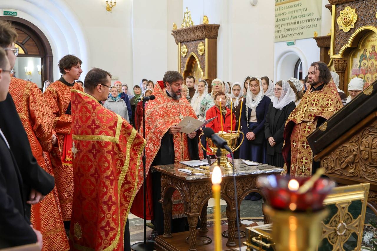 В Тольятти реализуется духовно-просветительский проект «Святое супружество»